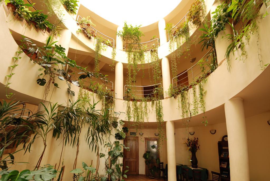 Hotel Gallant 锡比乌 外观 照片